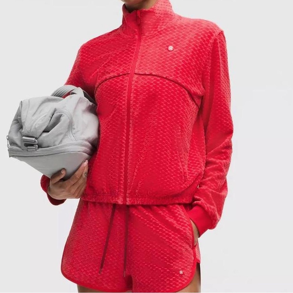 NWT Lululemon Court Rival Velvet Terry Tennis Jacket (Lulu Red/Dark Red) Size S